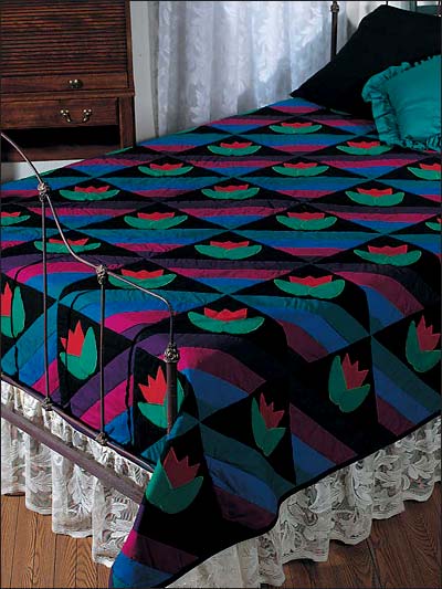 Amish Tulips Bed Quilt photo